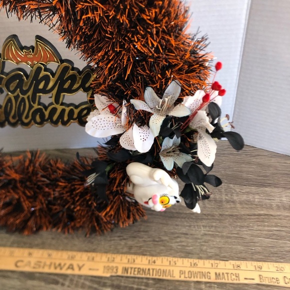 Handmade Halloween Wreath with Vintage Accents - Picture 6 of 7